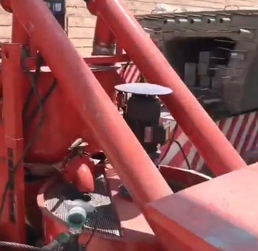 甘肅華亭市梁場前卡頂智能壓漿現場